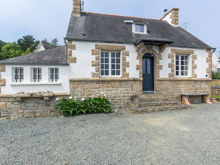 Location de vacances pour 6 personnes, avec terrasse et jardin à Locquirec - 4