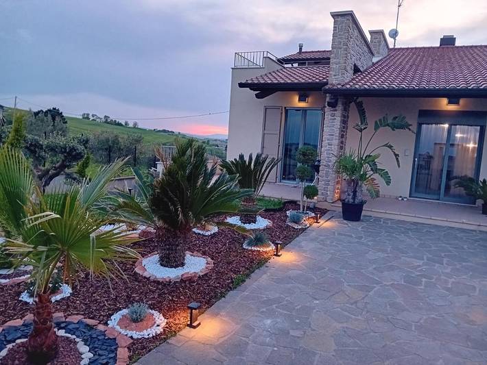 Maison d’hôte pour 7 personnes, avec piscine et jardin ainsi que sauna et jacuzzi à San Giorgio di Pesaro - 4