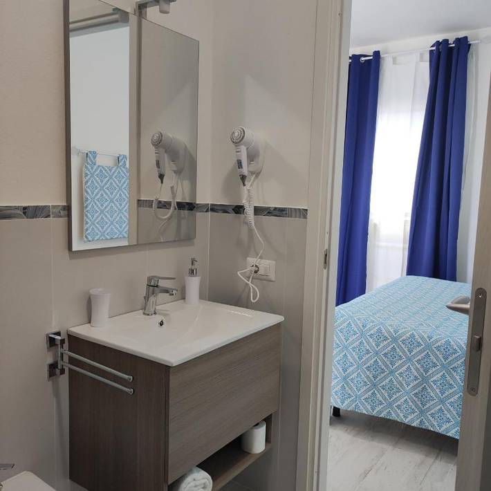 Location de vacances pour 3 personnes, avec terrasse et jardin à Porto Torres - 4