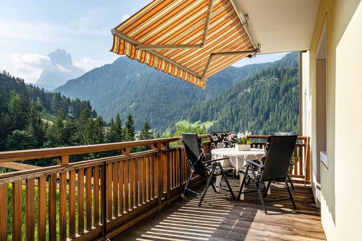 Ferienwohnung für 5 Personen, mit Balkon und Garten