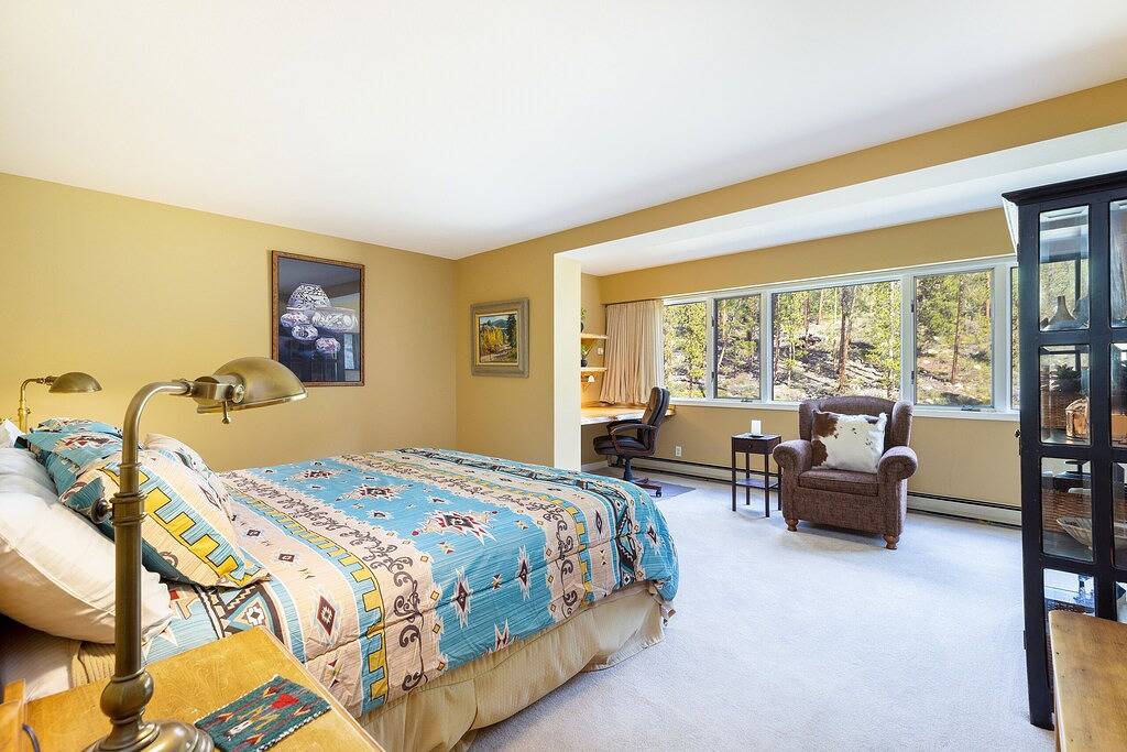 Ganze Wohnung, Remodeled Penthouse/On Shuttle Route to the Slopes/Shared Hot Tub in Arapahoe Basin