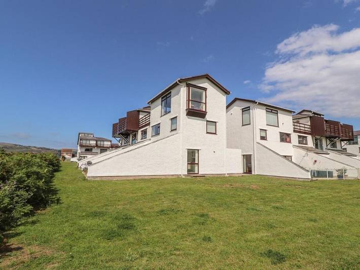 Holiday rental for 3 people, with view and garden in Deganwy