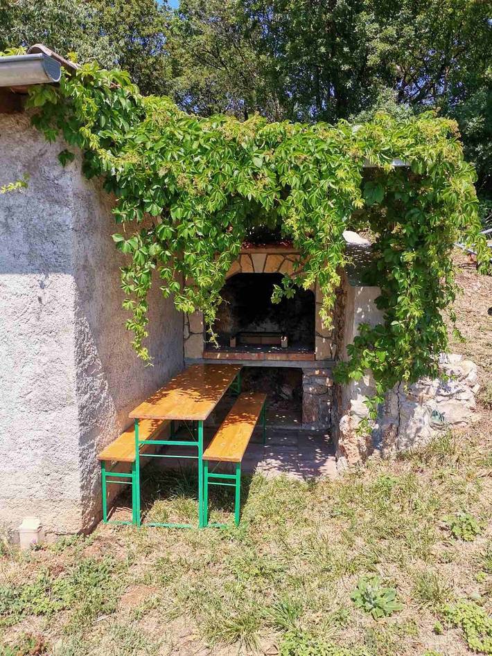 Ganze Wohnung, 2-Zimmer-Ferienwohnung mit Terrasse und Meerblick Povile, Novi Vinodolski A-16127-a in Povile, Primorje-Gorski Kotar