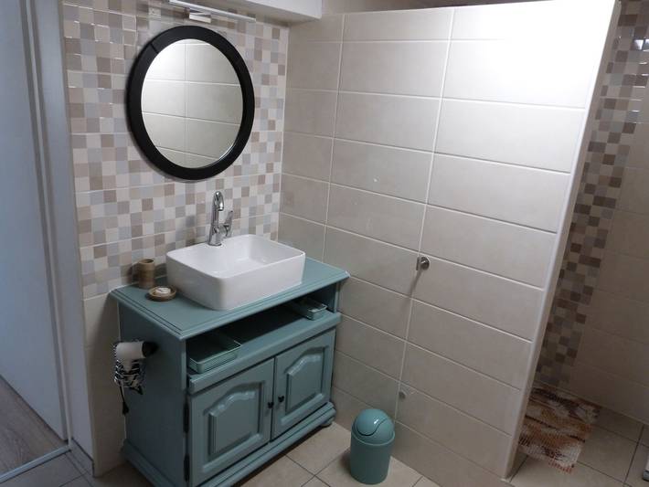 Gîte idéal pour 2, bord de Meuse, proche Verdun in Vilosnes-Haraumont, Verdun
