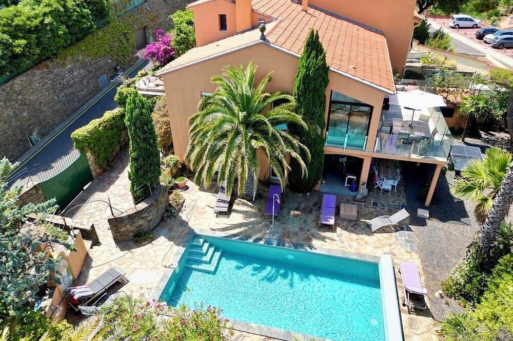 Große, luxuriöse Villa mit eigenem Pool, Terrassen, Garten und Blick über das Meer in La Côte Vermeille, Collioure
