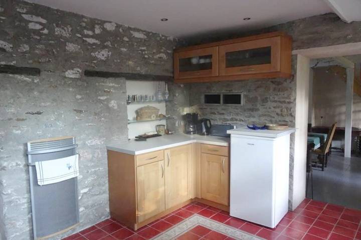 Location de vacances pour 9 personnes, avec vue et jardin, adapté aux familles dans Plage Du Men Armor - 3