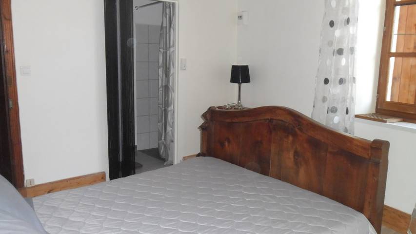 Chambre d’hôte pour 2 personnes, avec jardin dans Privas - 2