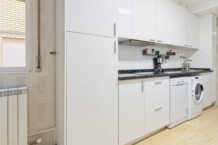 Apartment 'Osiris' mit Wlan in San Andrés del Rabanedo, Cordillera Cantábrica
