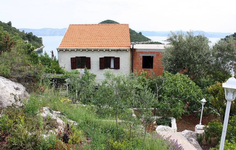 Apartamento inteiro, Apartamento de tres habitaciones en la playa Prozurska Luka, Mljet A-4939-a in Mljet