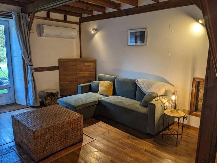 Location de vacances pour 3 personnes, avec vue ainsi que terrasse et jardin, animaux acceptés à Isle (Limoges) - 2
