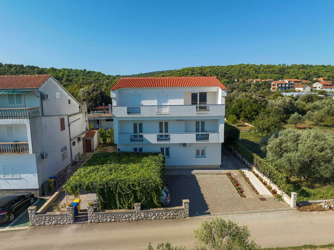 Ganze Wohnung, Ein-Schlafzimmer-Ferienwohnung Alicia A3 in Ugrinici, Tkon