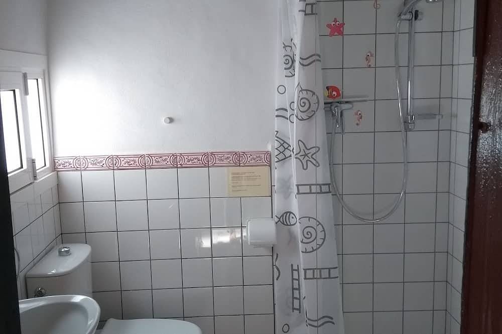 Ganze Wohnung, Pretty apartment with sun terrace in the subtropical garden with Wifi and pool in El Paso, La Palma Süd