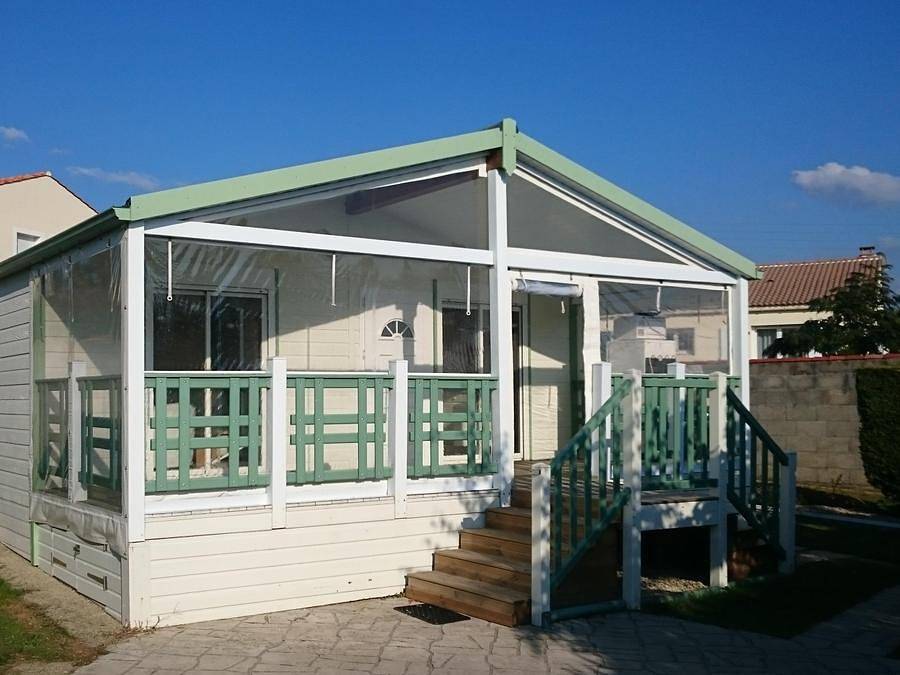 Camping du Domaine de l'Auzance - Chalet 6 personnes - Prestige - 58m² in Brem-sur-Mer, Vallée de la Loire