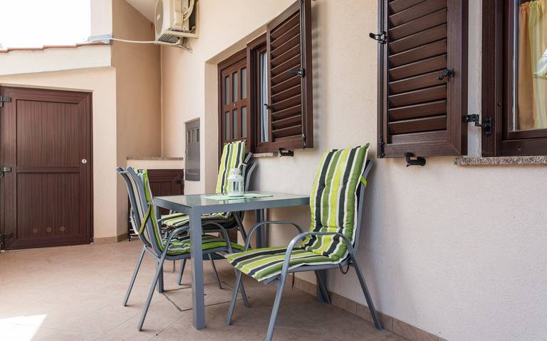 Ferienwohnung für 4 Personen, mit Balkon/Terrasse in Punat