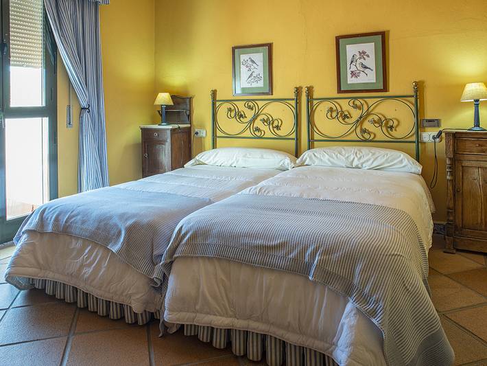 Casa rural para 13 personas, con jardín además de piscina y balcón en Arcos de la Frontera - 2