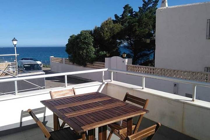 Apartamento para 3 personas, con terraza, Se admiten mascotas en Carboneras