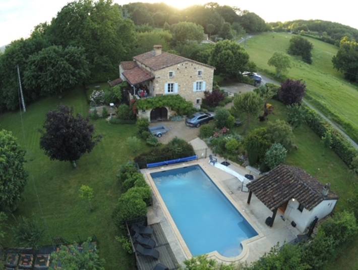 Gîte pour 2 personnes, avec piscine à Puy-l'Évêque - 2