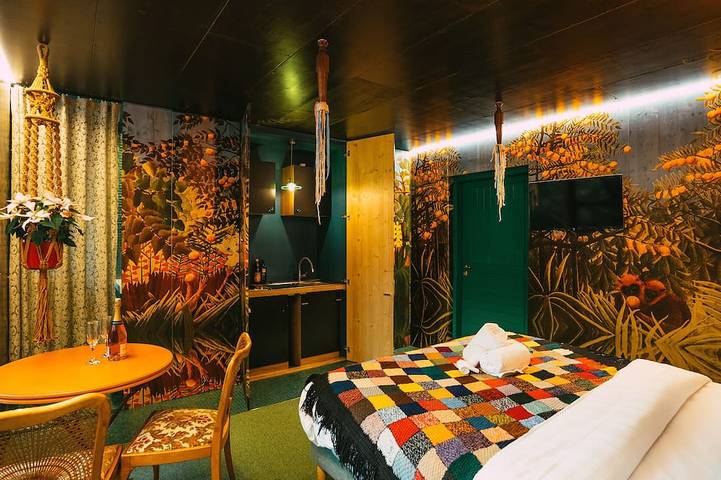 Location de vacances pour 2 personnes, avec terrasse ainsi que jardin et jacuzzi à Guebwiller - 4