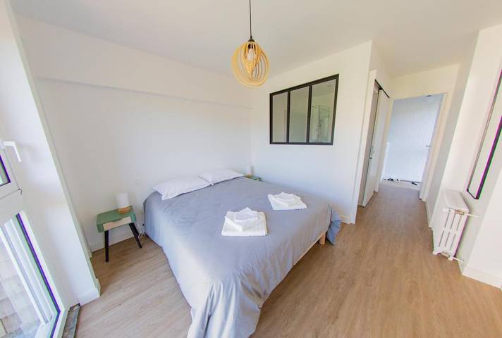 Location de vacances pour 2 personnes, avec vue ainsi que jardin et terrasse à Avranches - 2