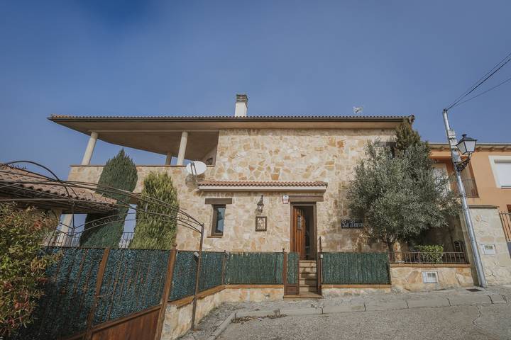 Chalet para 8 personas, con jardín en Provincia de Segovia - 2