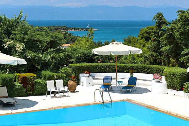 Willa dla 13 osób, z Balkon i Taras oraz Ogród i Basen w Porto Heli