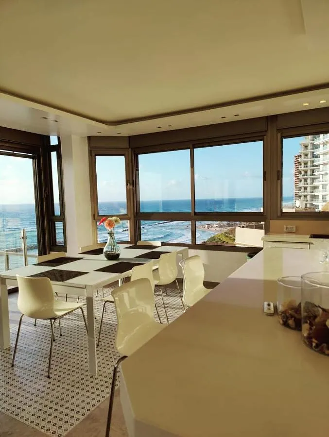 Apartamento de vacaciones para 12 personas, con balcón y vistas - 1