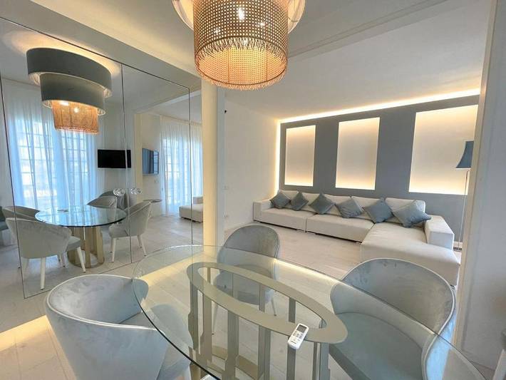 Ferienhaus für 8 Personen, mit Balkon und Terrasse sowie Garten und Ausblick in Forte dei Marmi - 2