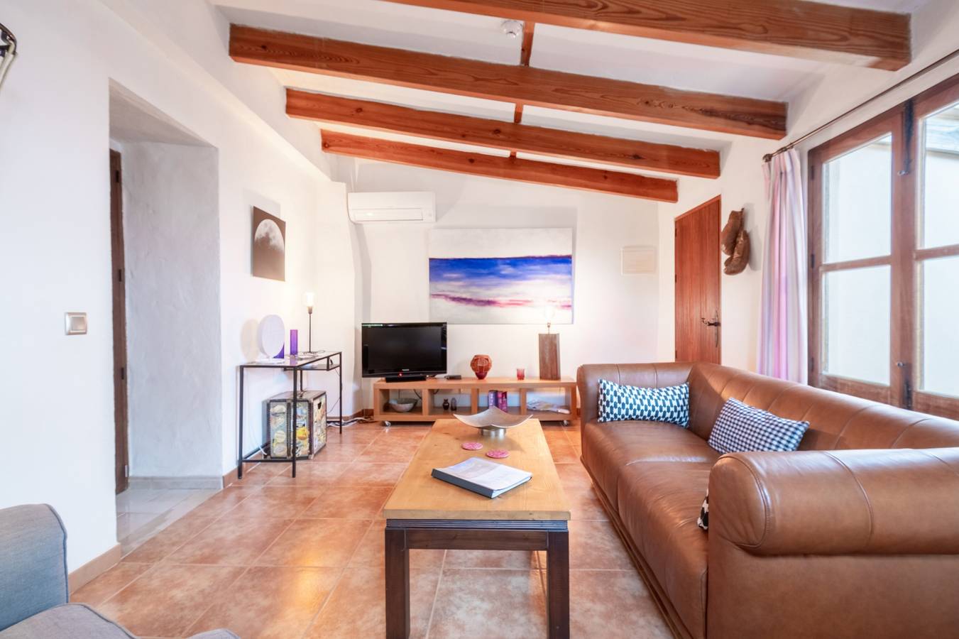 Ganze Wohnung, Apartment Luna mit Frühstück, Gemeinschaftspool, Wlan und Klimaanlage in Porreres, Mallorca Süden