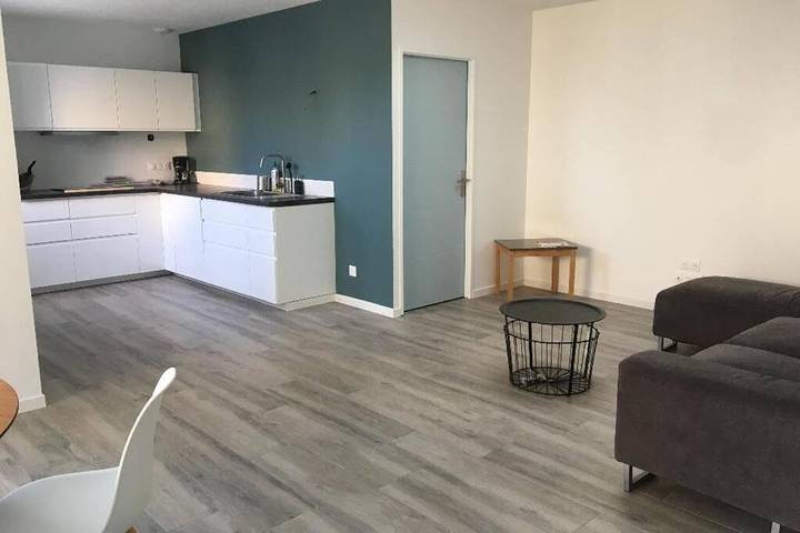 Location de vacances pour 6 personnes, avec terrasse et vue à Marsilly - 3