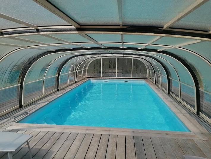 Gîte pour 2 personnes, avec Terrasse et Jardin ainsi que Piscine et Vue à Commequiers - 4