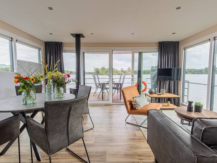 Ferienhaus für 4 Personen, mit Pool und Terrasse in Bergen (Limburg) - 2