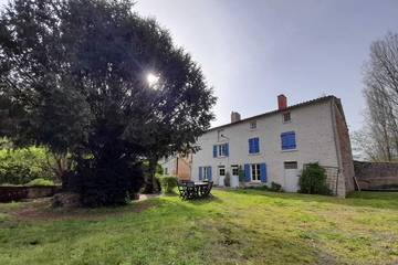 Gîte pour 12 personnes à La Mothe-Saint-Héray
