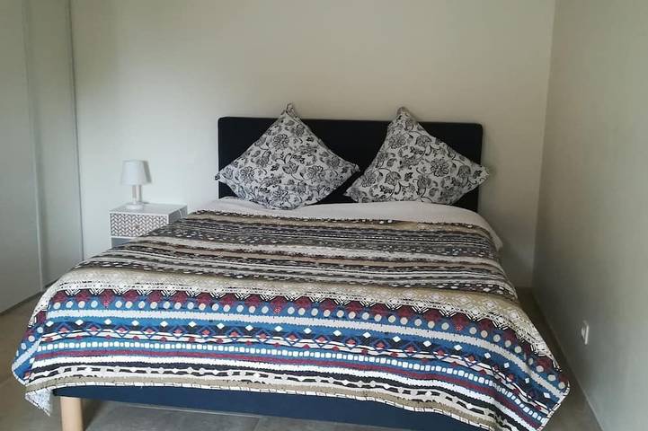 Gîte pour 8 personnes, avec jardin à Le Vigeant - 3