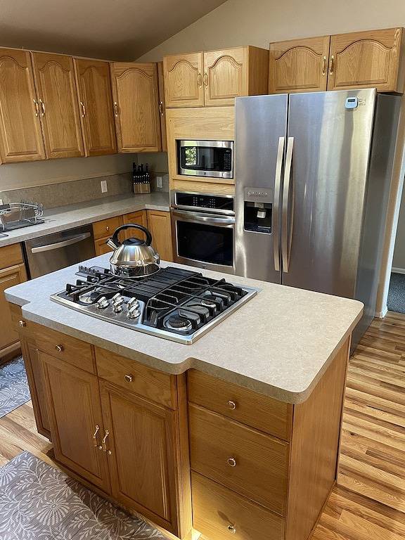 Vacation rental for 18 people, with terrace in Lake Almanor