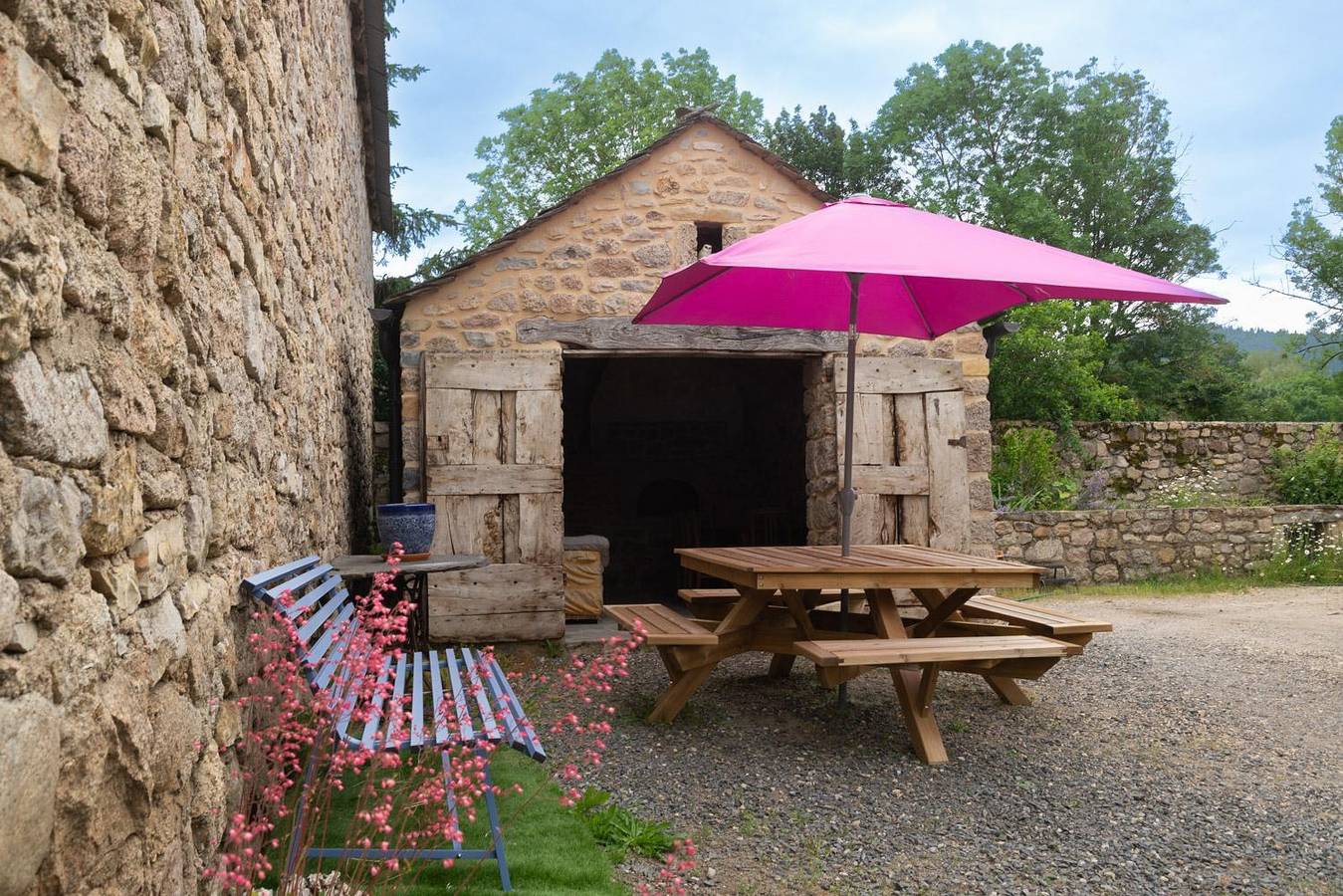 La Maison Bleue 4/6 personnes in Saint-Étienne-du-Valdonnez, Parc national des Cévennes