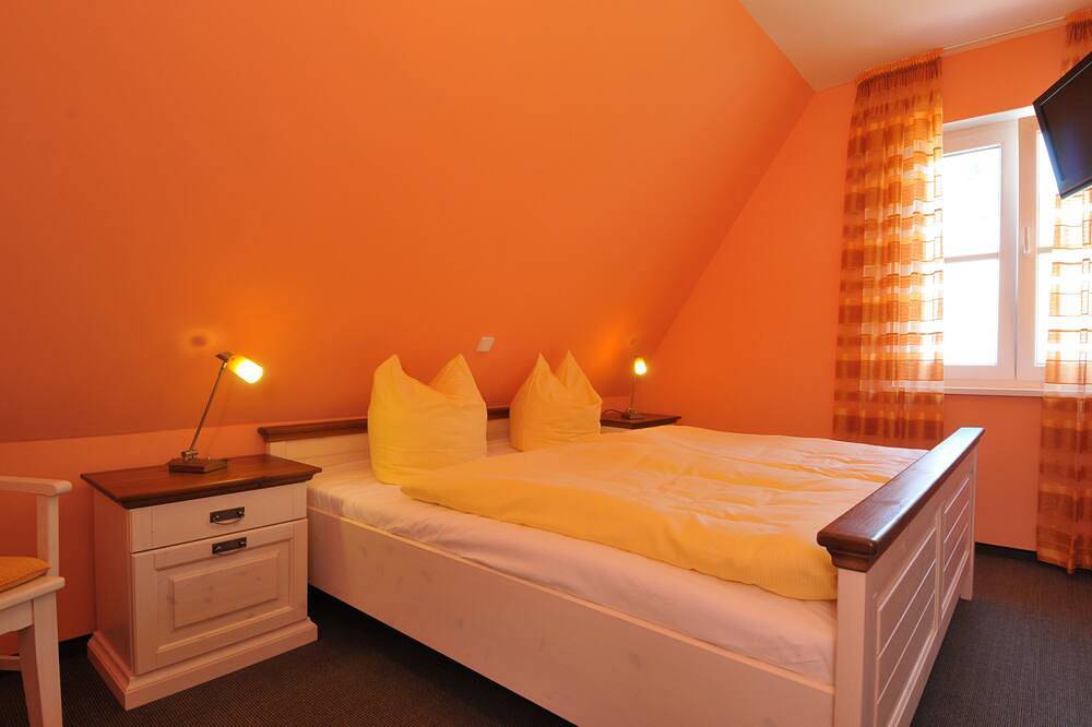 5 ***** Luxus Indoor Pool Villa,  28°, 60 qm Dachterrasse,  390qm Wohnfläche in Groß Schwansee, Kalkhorst