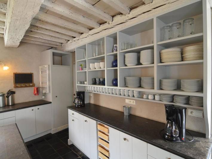 Location de vacances pour 24 personnes, avec jardin à Onhaye - 3