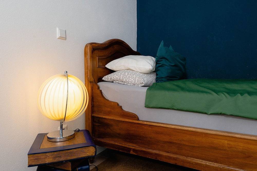 Ganze Wohnung, Standard Einzelzimmer Gemeinsames Badezimmer im Business Apart Stuttgart in Gäufelden, Stuttgart Region