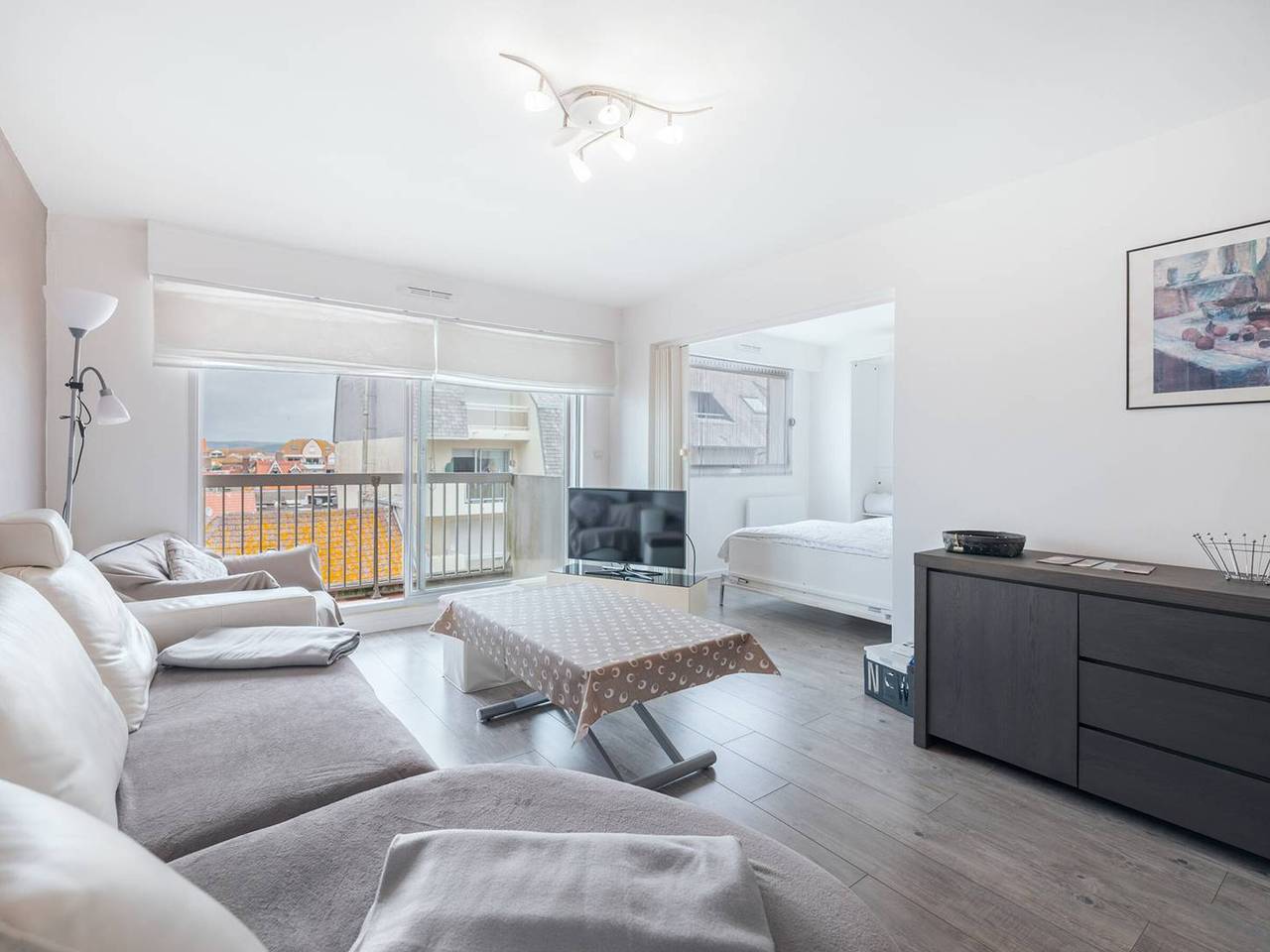 Appartement entier, Appartement moderne au centre-ville avec balcon et wifi in Touquet-Paris-Plage, Région de Montreuil