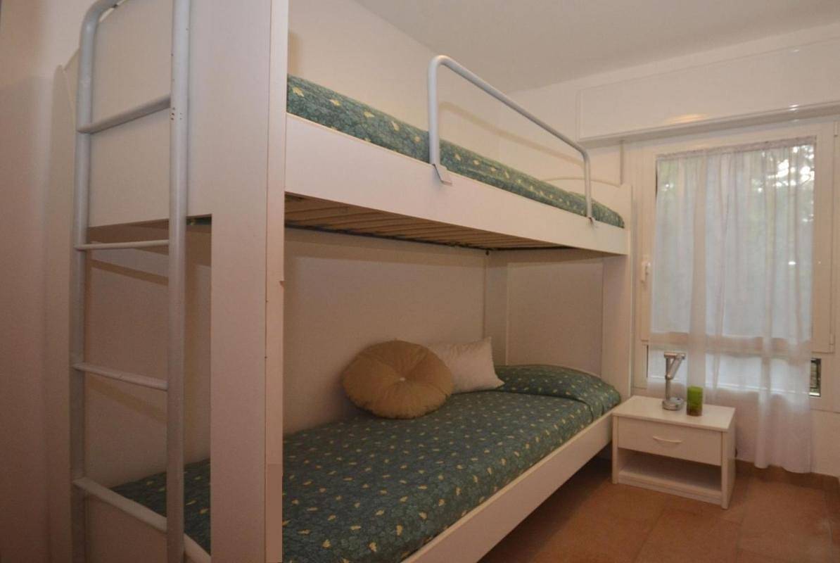 Ganze Wohnung, Wohnung in einer grünen Gegend in Strandnähe in Lignano Pineta, Lignano Sabbiadoro