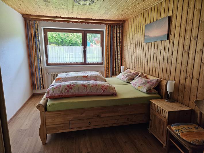 Ferienwohnung für 4 Personen, mit Terrasse und Garten, kinderfreundlich im Pfaffenwinkel - 2