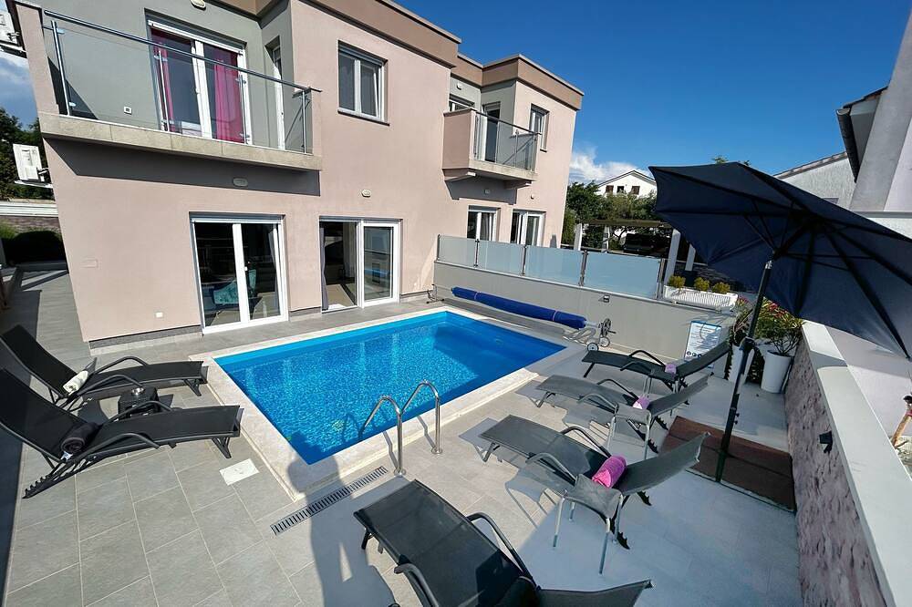 Casa vacanza a Pinezici a partire da 340€ a notte