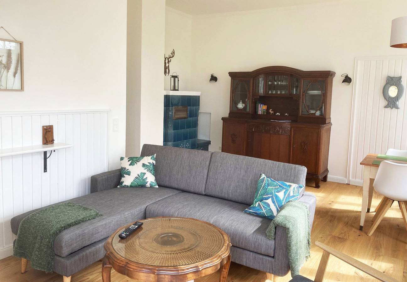 Ganze Ferienwohnung, 3-Raum Ferienwohnung "Parkwohnung" in Nübel, Grünes Binnenland