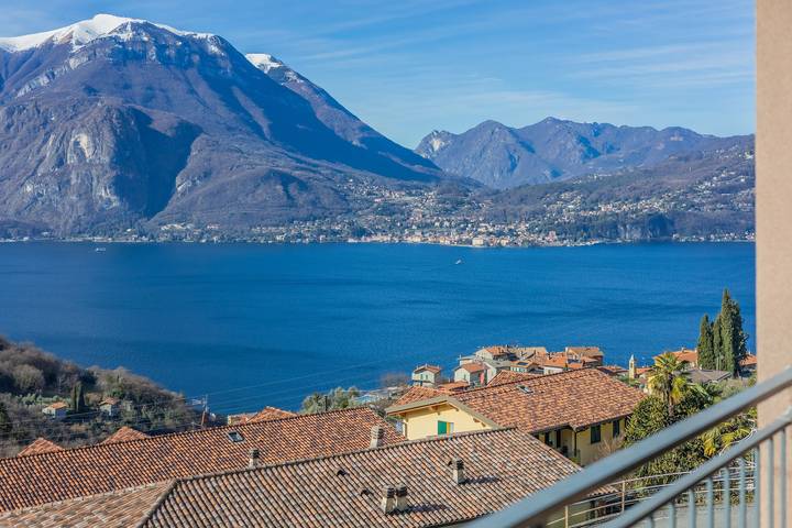 Gîte pour 2 personnes, avec balcon et vue sur le lac dans Perledo - 3