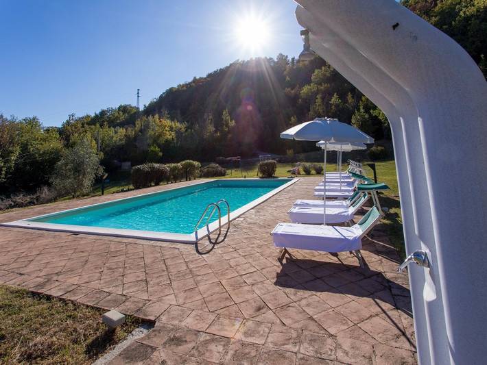 Gîte pour 4 personnes, avec jardin et piscine, animaux acceptés à Assise - 3