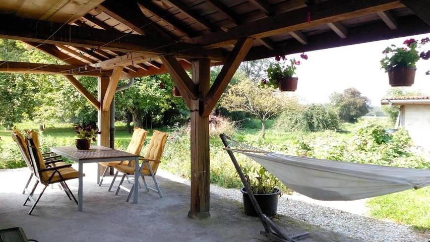 Location de vacances pour 6 personnes, avec vue et jardin à Droyes - 2