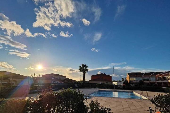 Ferienwohnung für 6 Personen, mit Pool und Balkon in Le Barcarès