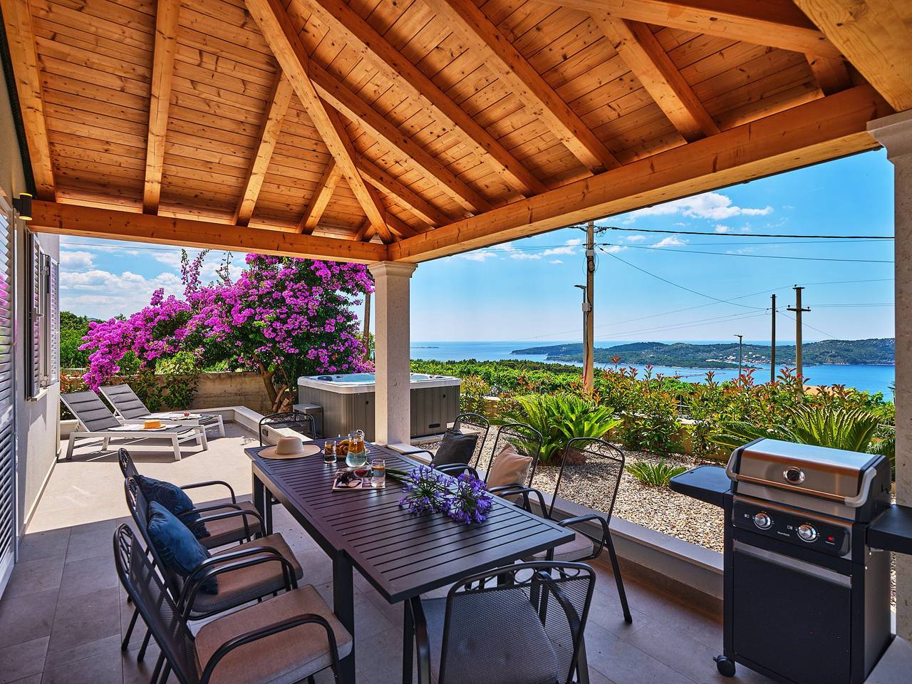 Villa für 9 Personen mit Garten in Orasac, Grad Dubrovnik