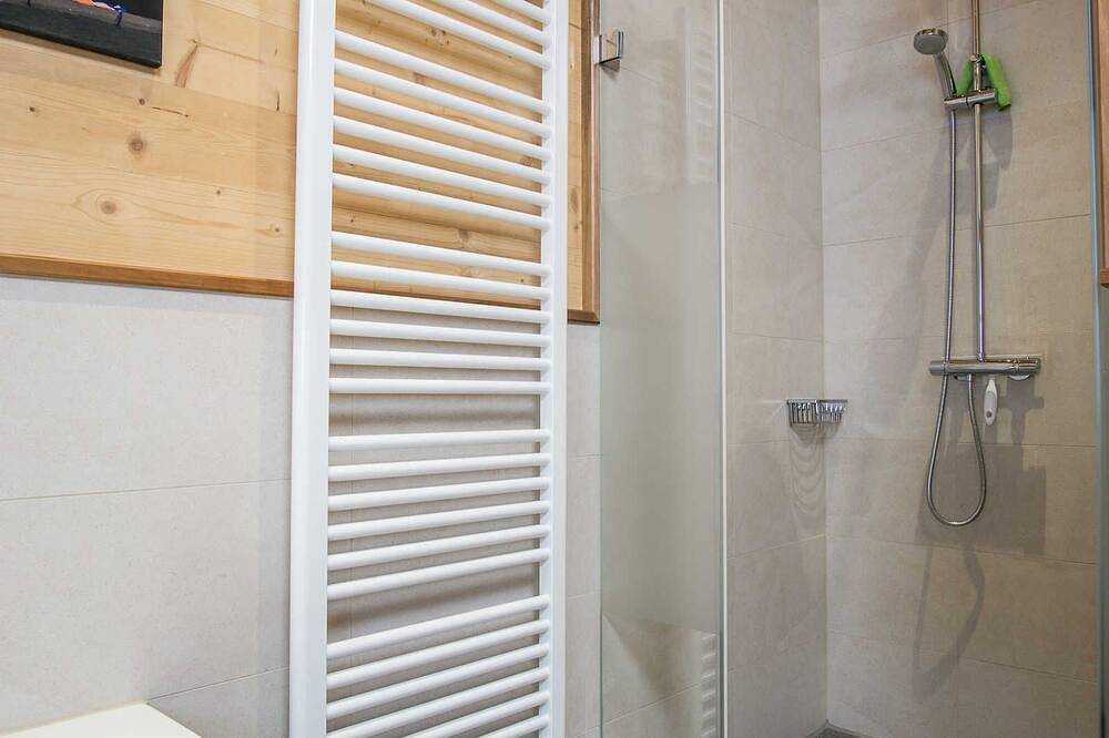 Apartamento entero, Apartamento 1 - Apartamento Tegernsee, Fam. Schneider, Kreuth-Grüneck in Kreuth, Alpes Bávaros