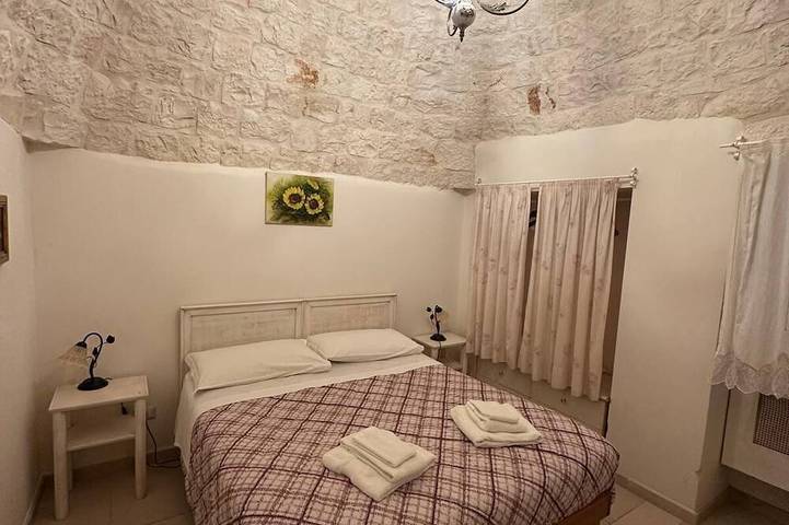 Trullo dell'Arco - Micele Holiday Houses in Locorotondo, Province de Bari